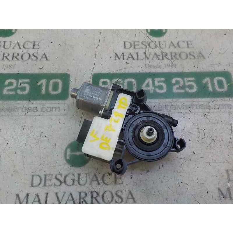 Recambio de motor elevalunas trasero derecho para seat leon (5f1) reference referencia OEM IAM 5Q0959812E 0130822724 0130822724