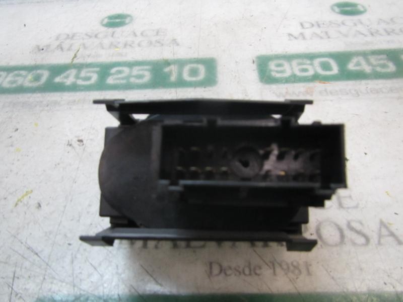 Recambio de mando luces para ford fiesta (cbk) 1.3 cat referencia OEM IAM   