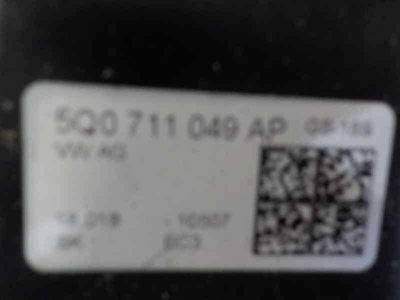 Recambio de palanca cambio para seat leon (5f1) reference referencia OEM IAM 5Q0711049AP 5Q0711049AP 