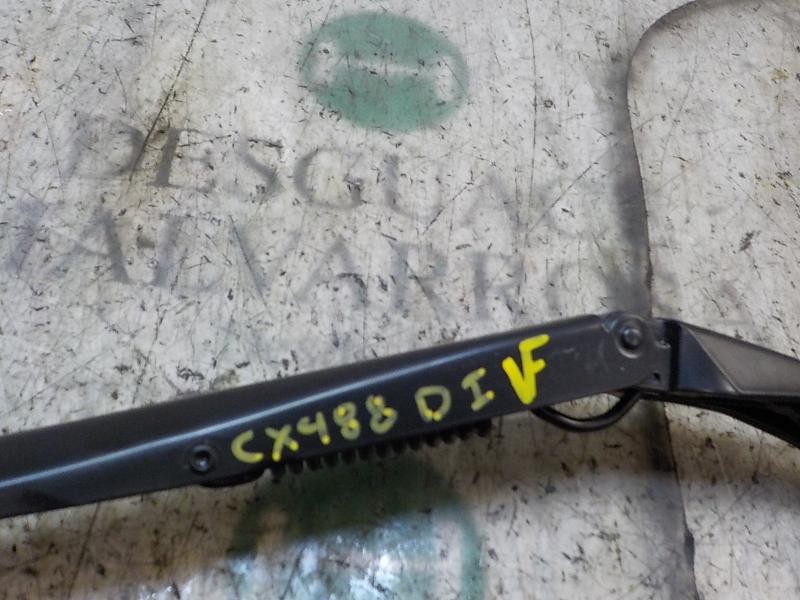 Recambio de brazo limpia delantero izquierdo para toyota auris 1.8 16v cat (híbrido) referencia OEM IAM 8522102310  