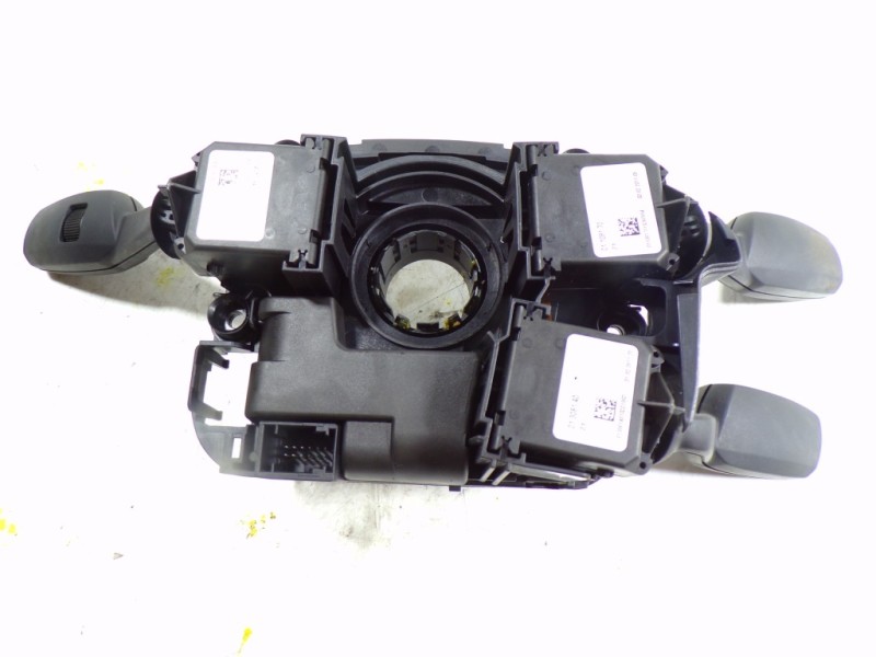Recambio de mando intermitentes para bmw serie 3 berlina (e90) 2.0 turbodiesel cat referencia OEM IAM   