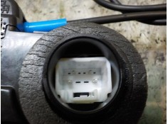 Recambio de cerradura puerta trasera derecha para toyota auris 1.8 16v cat (híbrido) referencia OEM IAM 6905005051   2