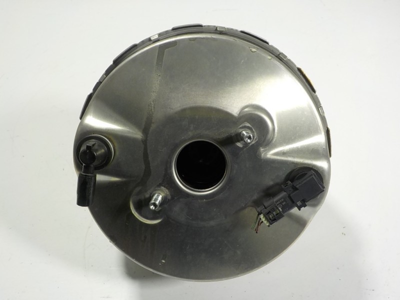 Recambio de servofreno para mercedes-benz clase glc (w253) glc 250 4matic (253.946) referencia OEM IAM A2134301130 A2134300030 