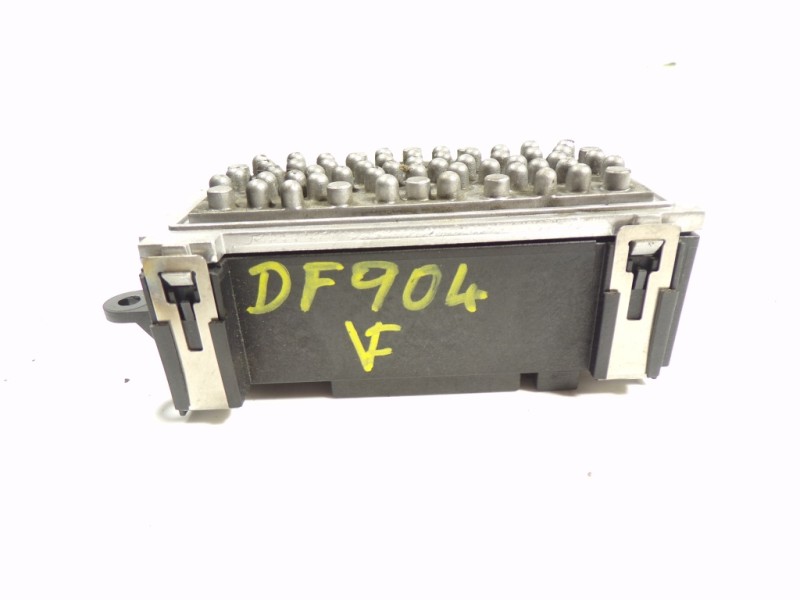 Recambio de resistencia calefaccion para volkswagen passat alltrack 2.0 tdi dpf referencia OEM IAM 3C0907521G 3C0907521F CZ24681