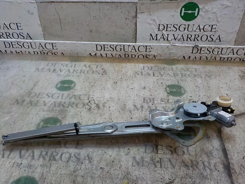 Recambio de elevalunas delantero derecho para toyota auris 1.8 16v cat (híbrido) referencia OEM IAM 6981002480 857102420B 