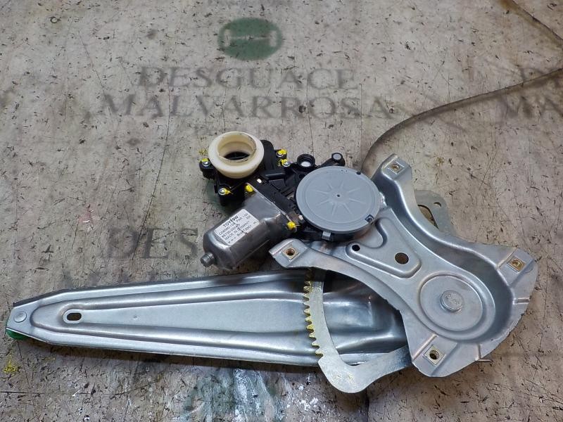 Recambio de elevalunas trasero derecho para toyota auris 1.8 16v cat (híbrido) referencia OEM IAM 6983002430 8572002440B 