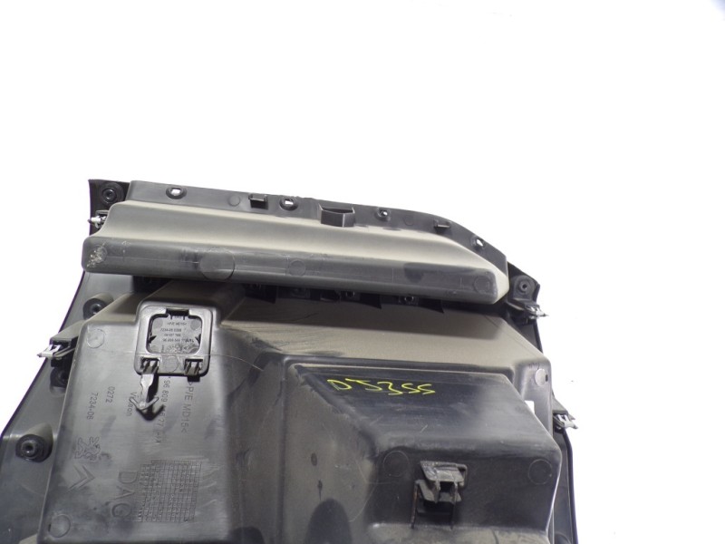 Recambio de guantera para peugeot partner kombi 1.6 blue-hdi fap referencia OEM IAM 8226VX  