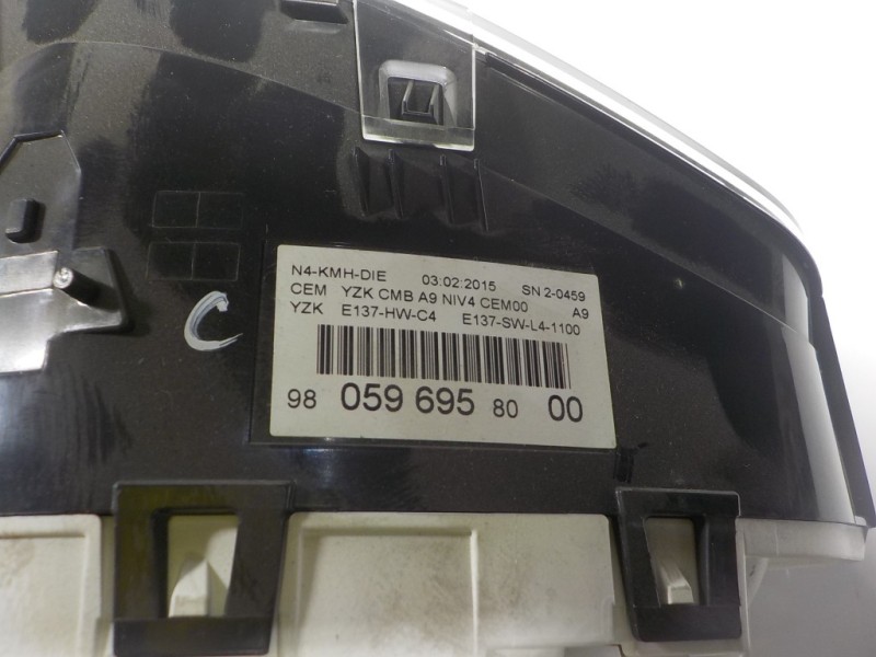 Recambio de cuadro instrumentos para peugeot 2008 (--.2013) 1.6 16v e-hdi fap referencia OEM IAM 9805407380 9805969580 