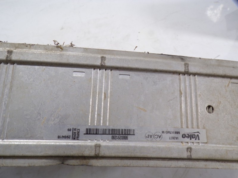 Recambio de intercooler para peugeot partner kombi 1.6 blue-hdi fap referencia OEM IAM 9800291280 9800291280 MM117WD
