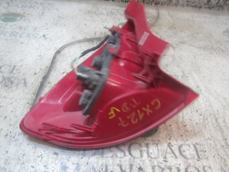 Recambio de piloto trasero derecho para citroën c4 coupe 1.6 16v hdi referencia OEM IAM   