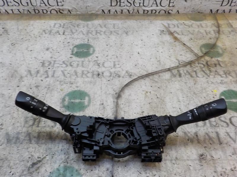 Recambio de mando luces para toyota auris 1.8 16v cat (híbrido) referencia OEM IAM 8414002720  