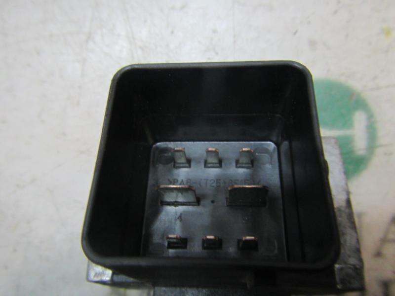 Recambio de caja precalentamiento para renault laguna grandtour iii 2.0 dci diesel cat referencia OEM IAM 8200859243 8200859243 