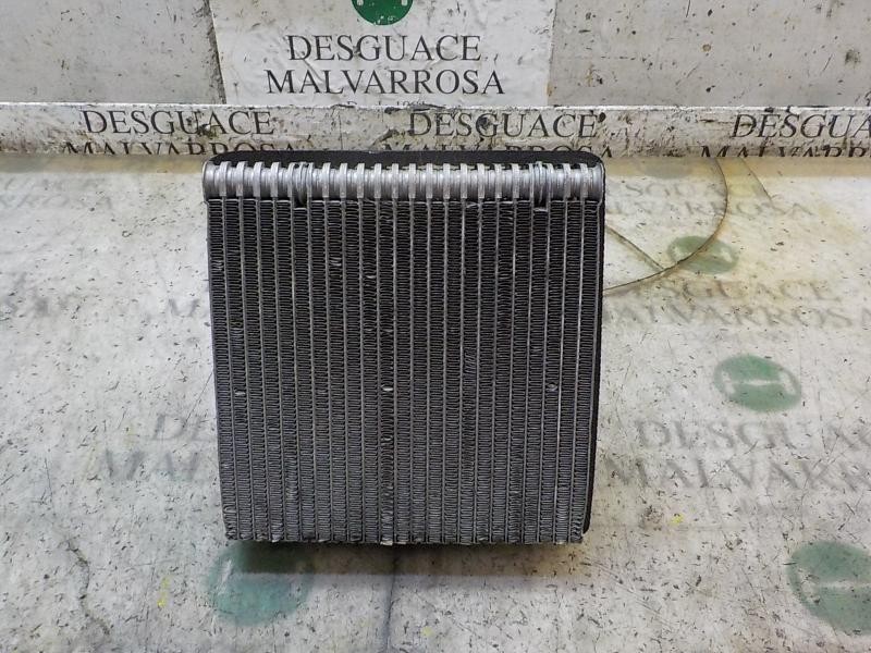 Recambio de evaporador aire acondicionado para audi a3 (8p) 2.0 tdi referencia OEM IAM 1K2820103B  