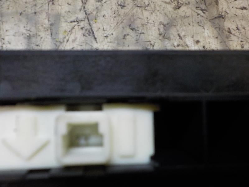 Recambio de maneta porton para toyota auris 1.8 16v cat (híbrido) referencia OEM IAM 8484002030  