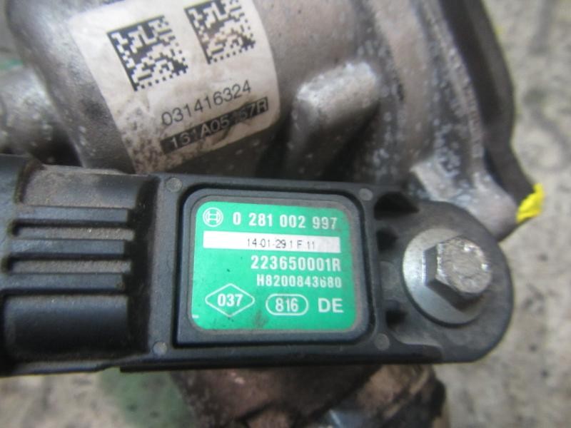 Recambio de caja mariposa para dacia logan ambiance referencia OEM IAM 161A05457R 161A05157R 0281002997