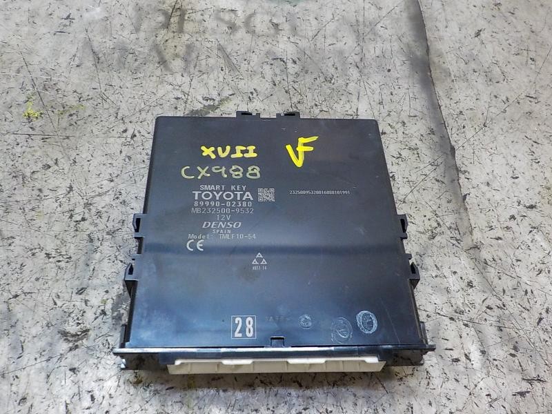 Recambio de centralita cierre para toyota auris 1.8 16v cat (híbrido) referencia OEM IAM 8999002380 8999002380 