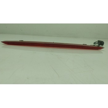 PILOTO TRASERO CENTRAL 8U0945097 8U0945097 