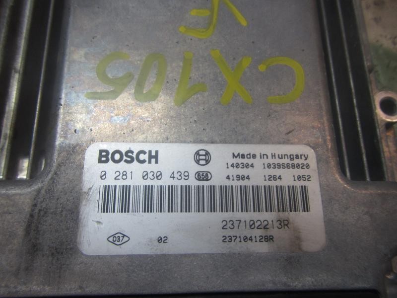 Recambio de centralita motor uce para dacia logan ambiance referencia OEM IAM 237104128R 237102213R 0281030439