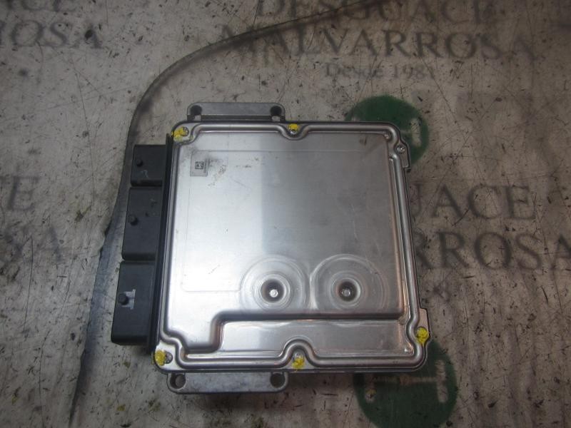 Recambio de centralita motor uce para dacia logan ambiance referencia OEM IAM 237104128R 237102213R 0281030439