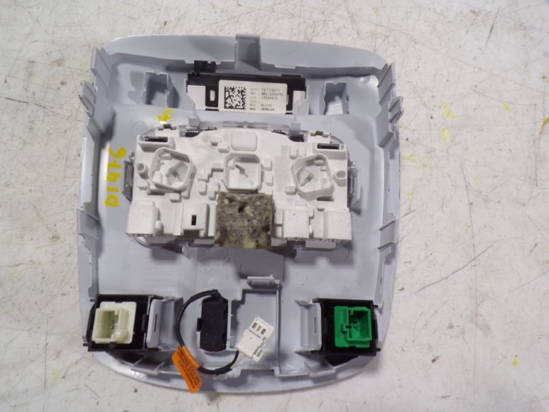 Recambio de piloto interior para peugeot 308 1.5 hdi referencia OEM IAM 96781445UW  