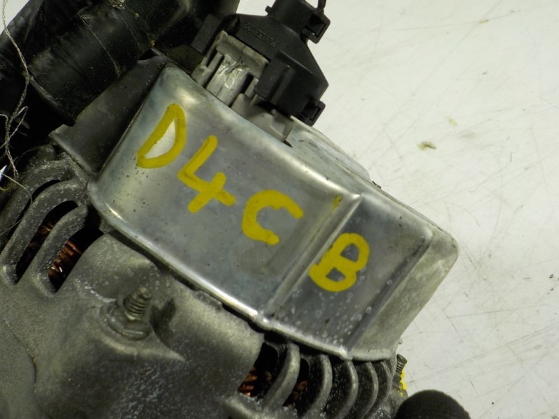 Recambio de alternador para kia sorento 2.5 crdi referencia OEM IAM  373004A300 