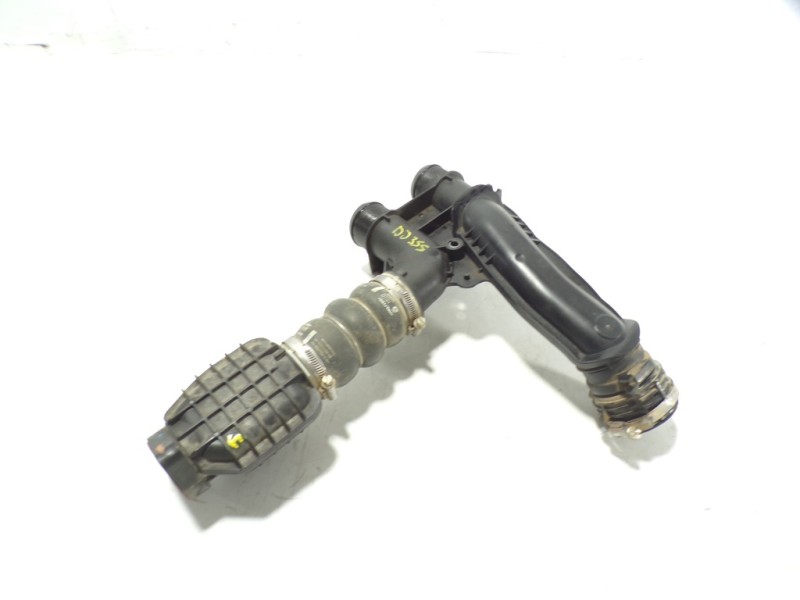 Recambio de tubo intercooler para peugeot partner kombi 1.6 blue-hdi fap referencia OEM IAM 9804177580  