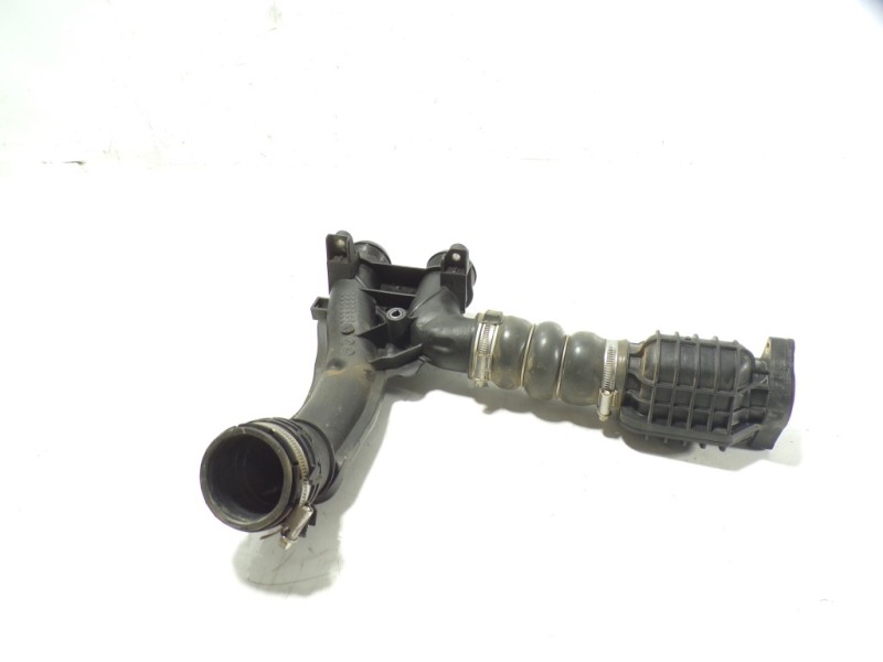 Recambio de tubo intercooler para peugeot partner kombi 1.6 blue-hdi fap referencia OEM IAM 9804177580  