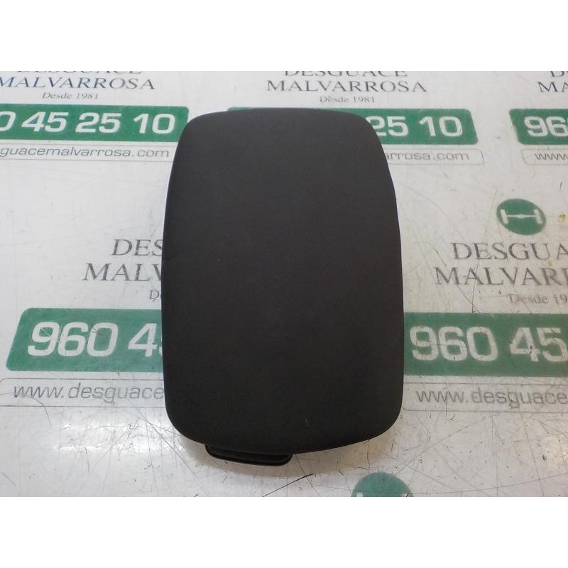 Recambio de apoyabrazos central para citroën c4 lim. feel edition referencia OEM IAM 96755551ZD  