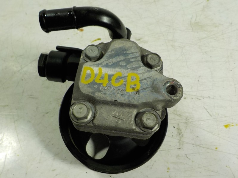 Recambio de bomba direccion para kia sorento 2.5 crdi referencia OEM IAM  6422A113 