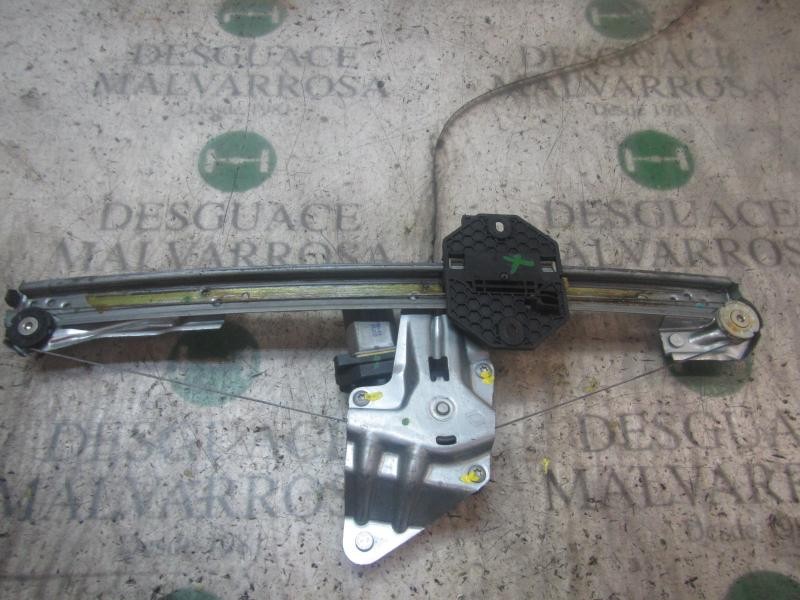 Recambio de elevalunas delantero izquierdo para dacia logan ambiance referencia OEM IAM 807213282R  