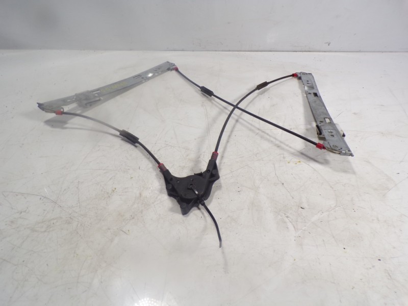 Recambio de elevalunas delantero derecho para ford fiesta (ccn) 1.25 16v cat referencia OEM IAM 1836011  