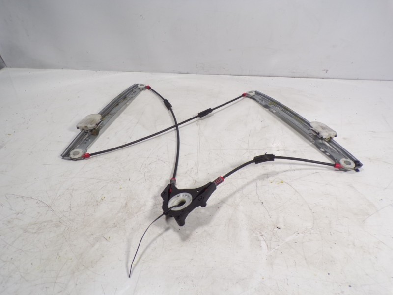 Recambio de elevalunas delantero derecho para ford fiesta (ccn) 1.25 16v cat referencia OEM IAM 1836011  