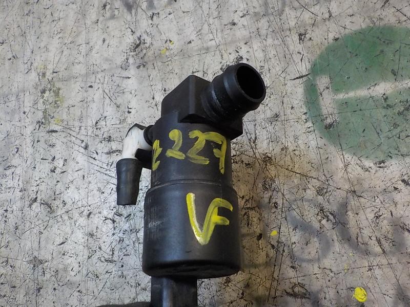 Recambio de bomba limpia para citroën ds3 1.2 12v vti referencia OEM IAM 643475  