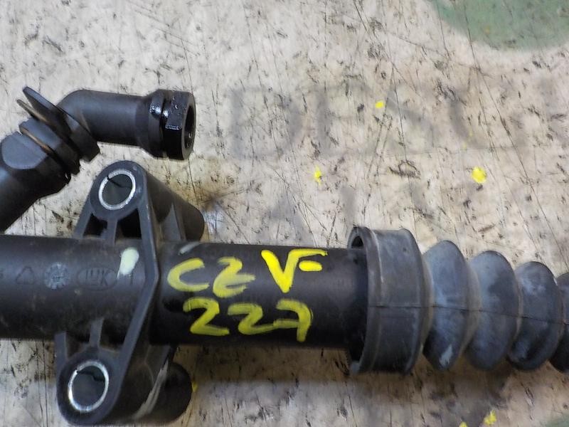 Recambio de bombin embrague para citroën ds3 1.2 12v vti referencia OEM IAM 2182E2  