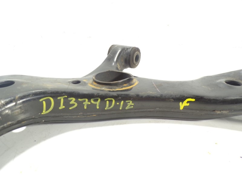 Recambio de brazo suspension inferior delantero izquierdo para toyota prius+ advance referencia OEM IAM 4806912300  