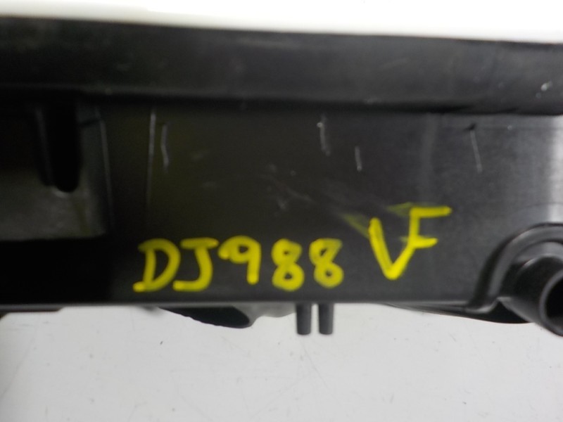 Recambio de tapa combustible para toyota proace city 1.5 dci referencia OEM IAM   