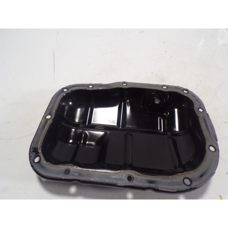 Recambio de carter para toyota prius+ advance referencia OEM IAM 121020T040  