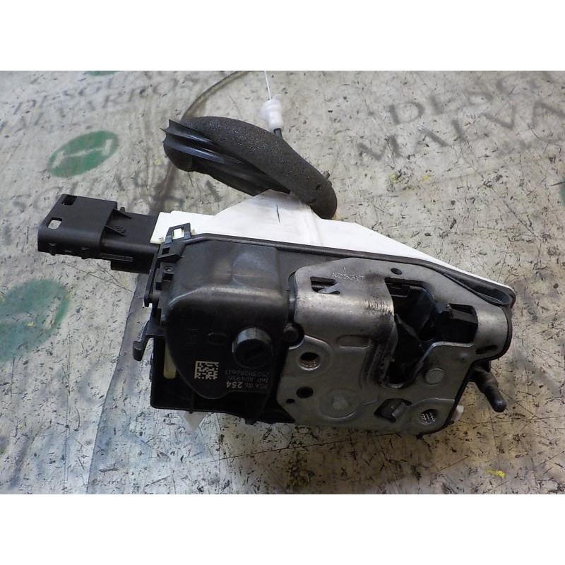 Recambio de cerradura puerta delantera derecha para citroën ds3 1.2 12v vti referencia OEM IAM 9800625480  