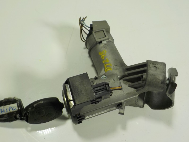 Recambio de antirrobo para ford transit courier 1.5 tdci cat referencia OEM IAM 1778549 8A6T15607AC 