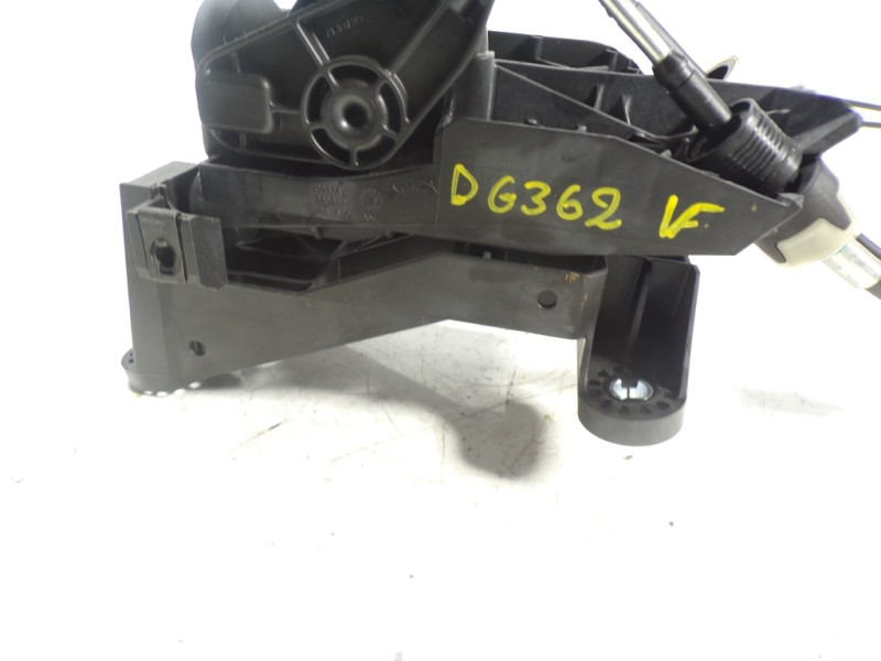 Recambio de palanca cambio para ford fiesta (ccn) 1.25 16v cat referencia OEM IAM 2069522 C1BR7C453CAB 