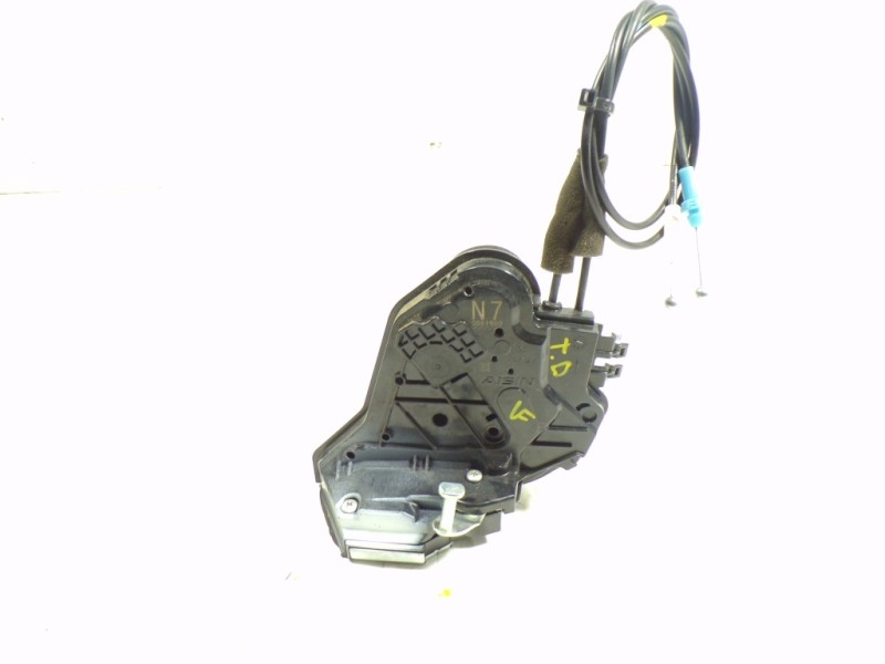 Recambio de cerradura puerta trasera derecha para toyota prius+ advance referencia OEM IAM 6905048060 9081909 9081909