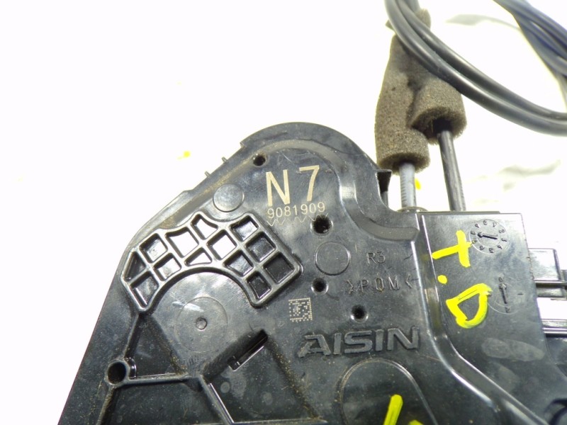 Recambio de cerradura puerta trasera derecha para toyota prius+ advance referencia OEM IAM 6905048060 9081909 9081909