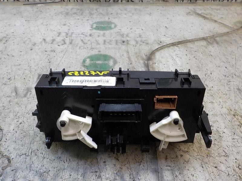 Recambio de mando calefaccion / aire acondicionado para citroën ds3 1.2 12v vti referencia OEM IAM 9675400280  