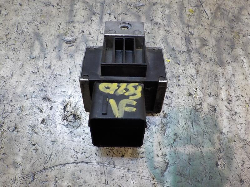 Recambio de caja precalentamiento para peugeot bipper 1.4 hdi referencia OEM IAM   