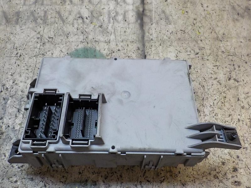 Recambio de caja reles / fusibles para peugeot bipper 1.4 hdi referencia OEM IAM   