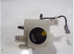 Recambio de deposito servo para toyota prius+ advance referencia OEM IAM 4722047080   2