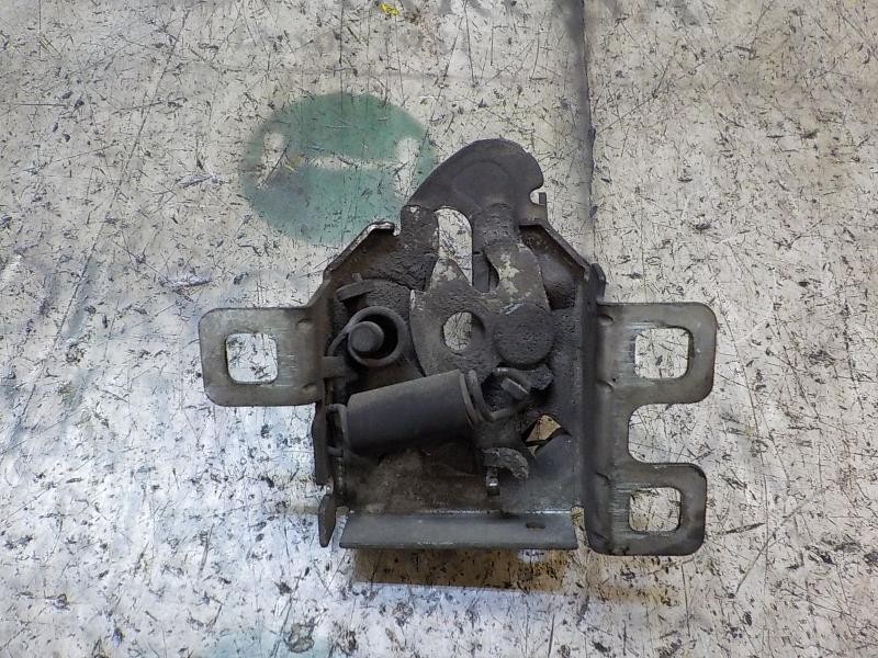 Recambio de cerradura capot para peugeot bipper 1.4 hdi referencia OEM IAM   