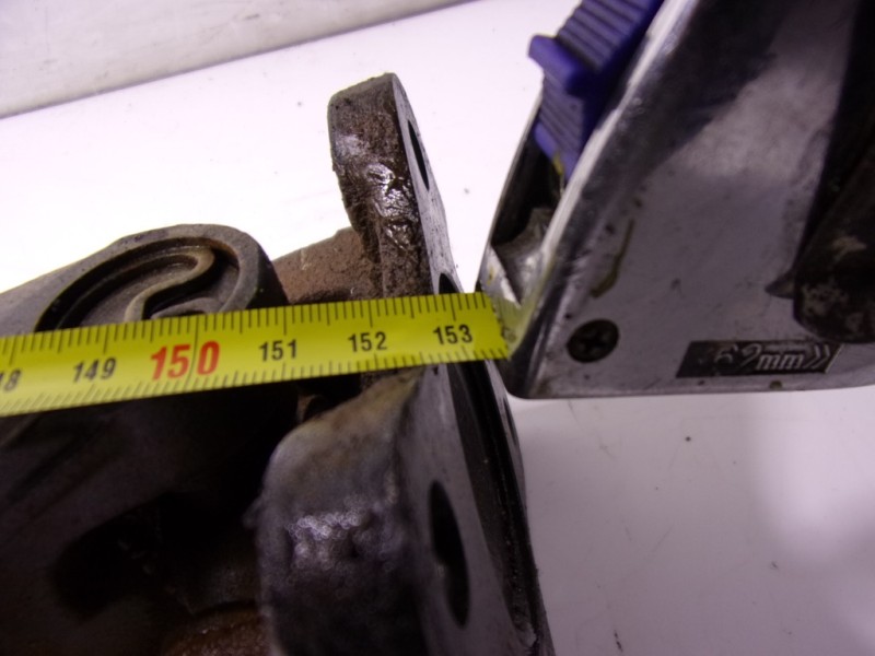 Recambio de transmision central para nissan navara pick-up (d40m) 2.5 dci cat referencia OEM IAM 373005X31A 373005X31A 