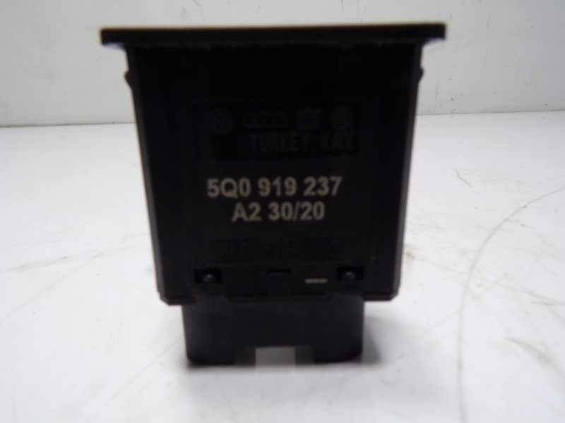 Recambio de modulo electronico para seat leon (kl1) 1.0 tsi referencia OEM IAM 5Q0919237WGI 5Q0919237 