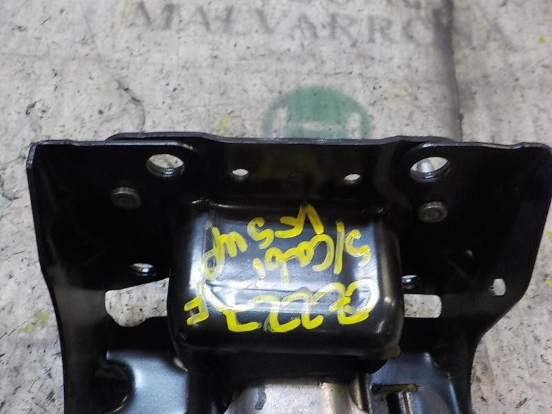 Recambio de soporte cambio para citroën ds3 1.2 12v vti referencia OEM IAM 1813L2  